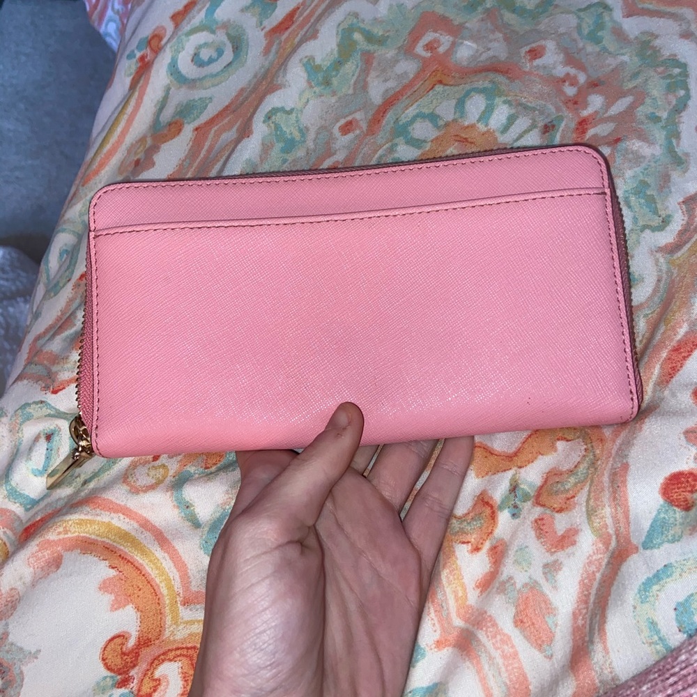 Wallet - Picture 2 of 5